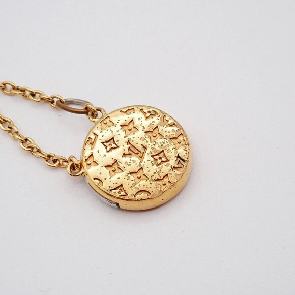 LOUIS VUITTON LV Collier L to V Necklace GHW Italy Accessorie M69643 30RL218 - Picture 3 of 14